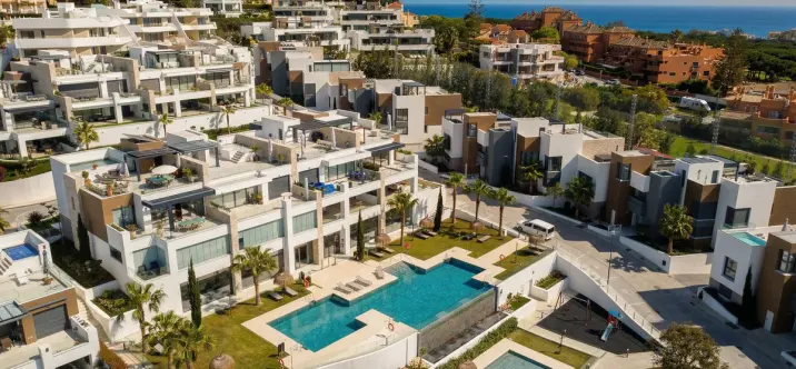 Sale of penthouse duplex in Cabopino 2