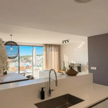 Sale of penthouse duplex in Cabopino