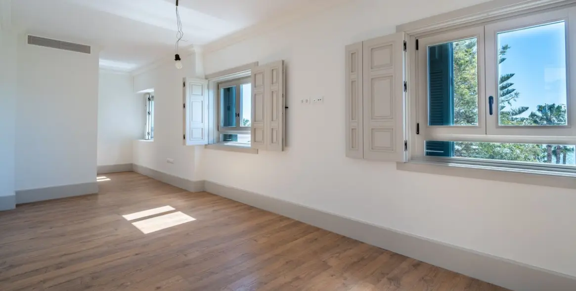 Sale of penthouse duplex in Monte Sancha 13