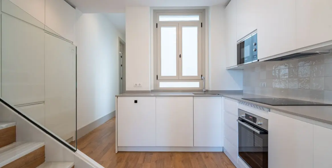 Sale of penthouse duplex in Monte Sancha 17