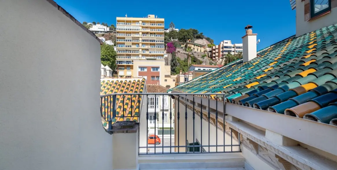 Sale of penthouse duplex in Monte Sancha 21