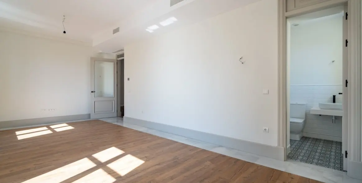 Sale of penthouse duplex in Monte Sancha 3