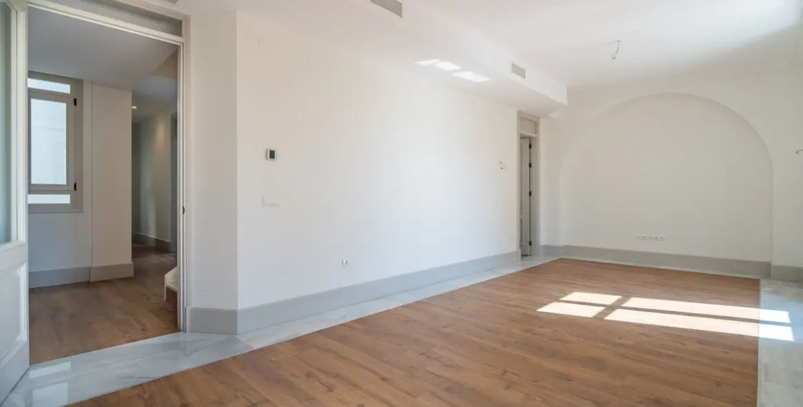 Sale of penthouse duplex in Monte Sancha 4