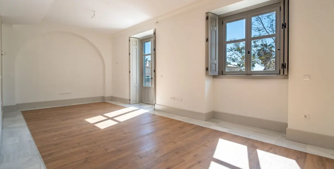 Sale of penthouse duplex in Monte Sancha 5