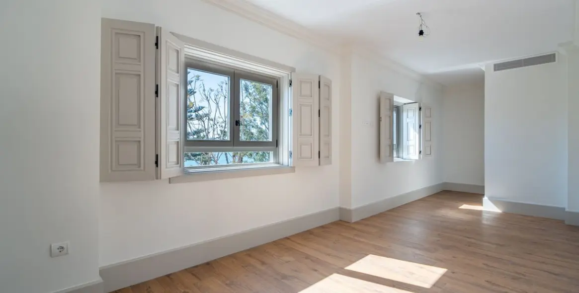 Sale of penthouse duplex in Monte Sancha 18