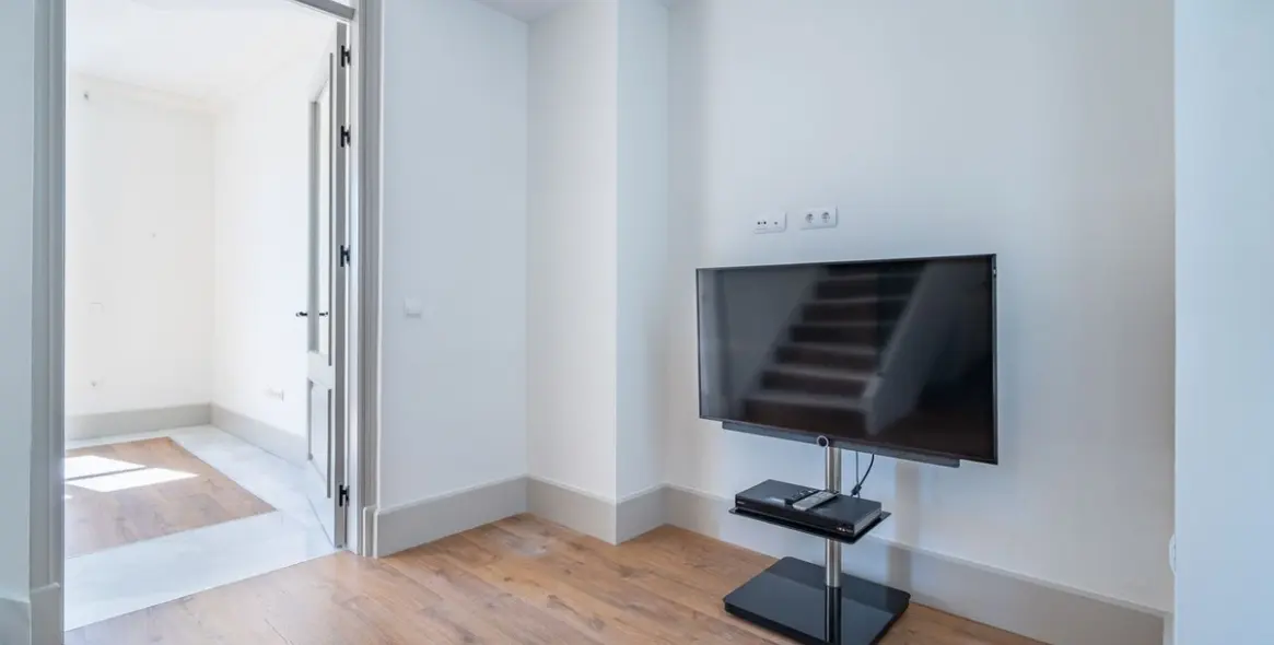 Sale of penthouse duplex in Monte Sancha 21