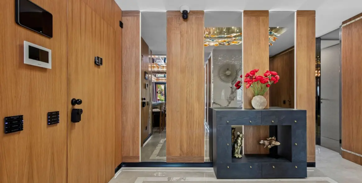 Sale of ground floor apartment in Puerto Banús 3