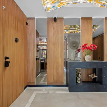 Sale of ground floor apartment in Puerto Banús