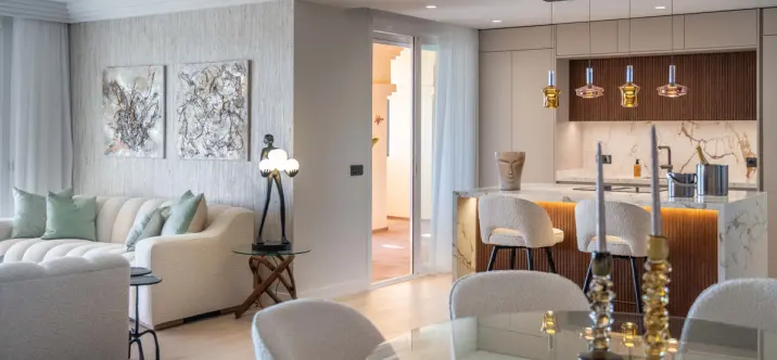 Sale of middle floor apartment in Nueva Andalucía 3