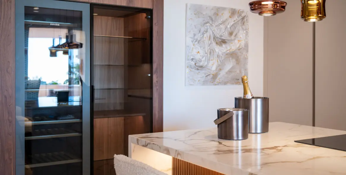 Sale of middle floor apartment in Nueva Andalucía 6