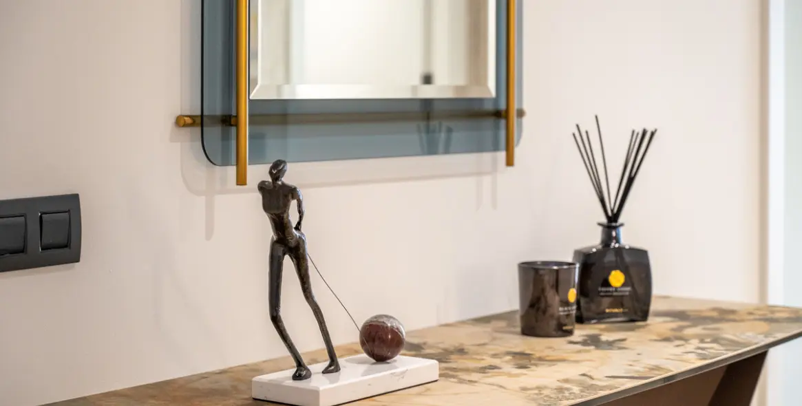 Sale of middle floor apartment in Nueva Andalucía 64