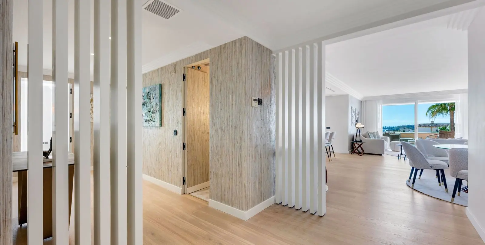 Sale of middle floor apartment in Nueva Andalucía 24