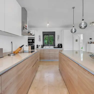 Sale of detached villa in Nueva Andalucía