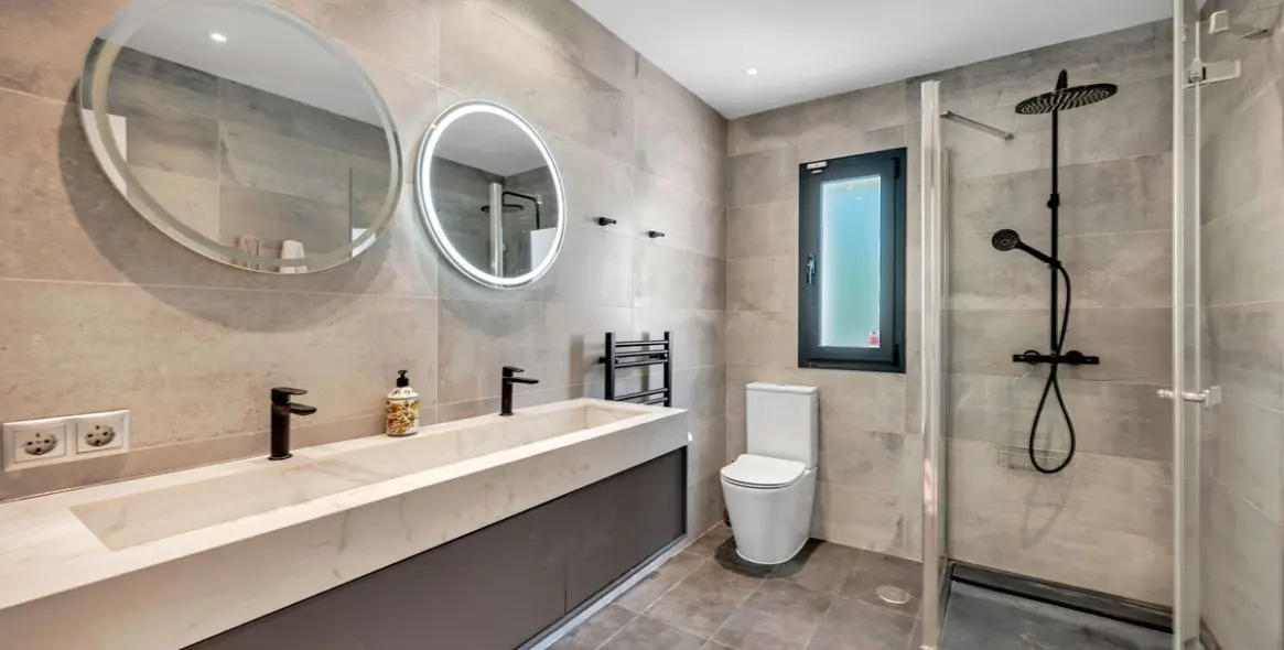 Sale of detached villa in Nueva Andalucía 14