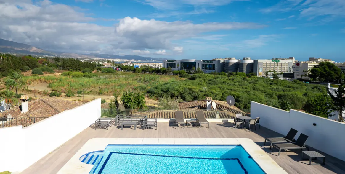 Sale of detached villa in Nueva Andalucía 22