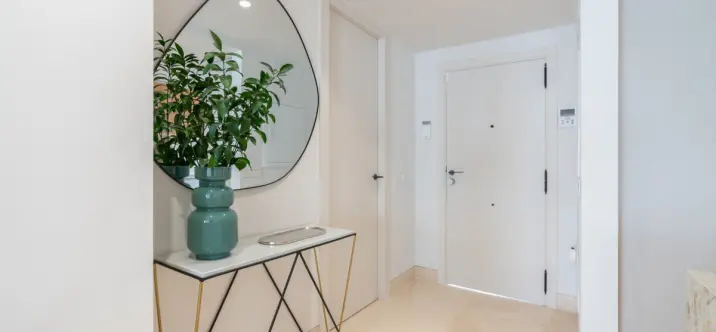 Sale of semi-detached house in The Golden Mile 1