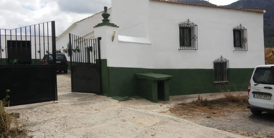 Sale of residential plot in Ardales 4