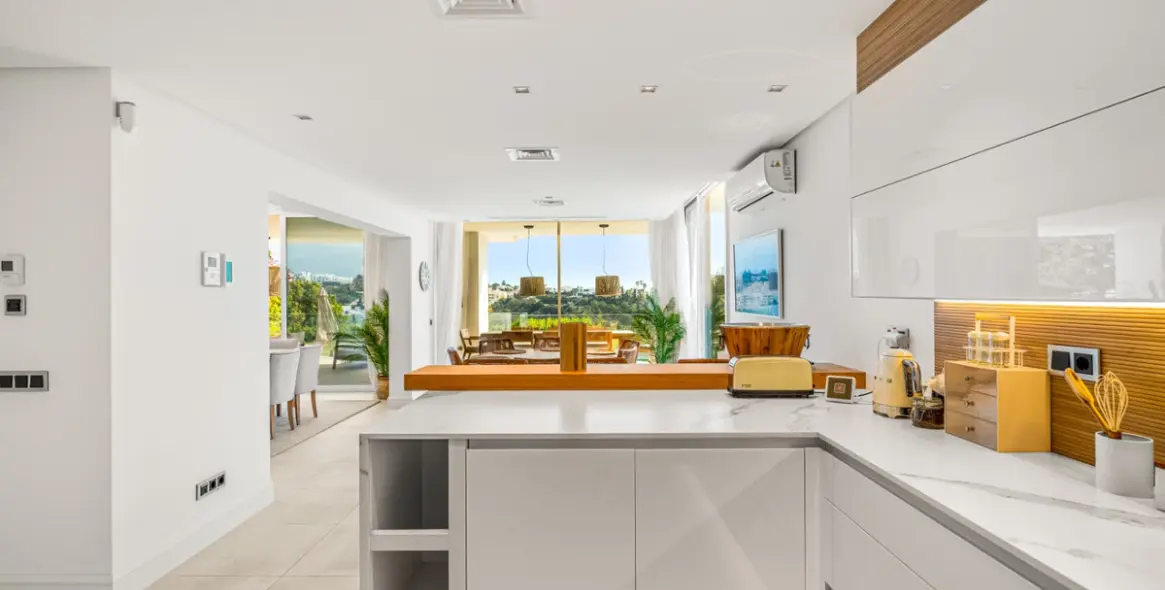 Sale of detached villa in Los Flamingos 13