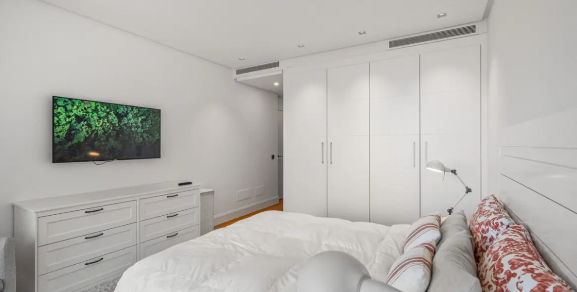 Sale of detached villa in Los Flamingos 35