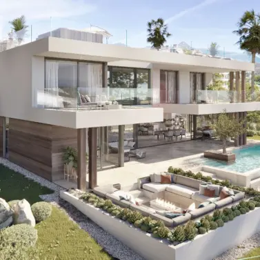 Sale of detached villa in Estepona