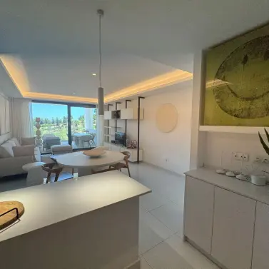 Продажа апартаментов на среднем этаже в Benahavís