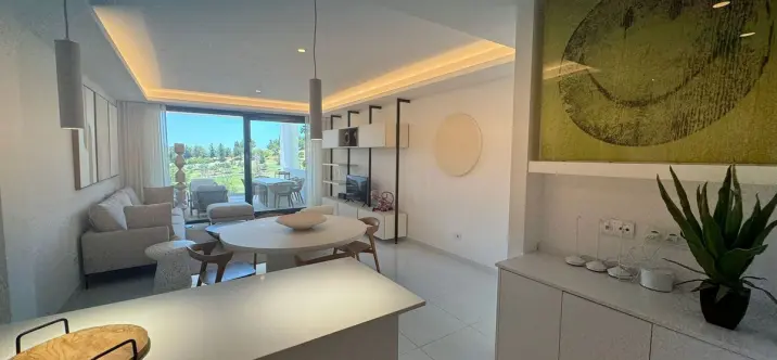 Продажа апартаментов на среднем этаже в Benahavís 2