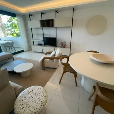 Продажа апартаментов на среднем этаже в Benahavís