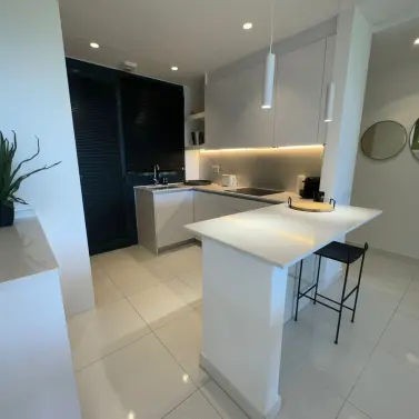 Продажа апартаментов на среднем этаже в Benahavís