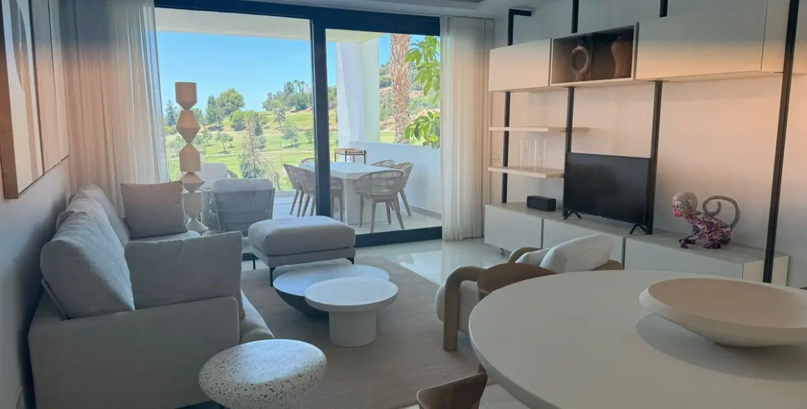 Продажа апартаментов на среднем этаже в Benahavís 7