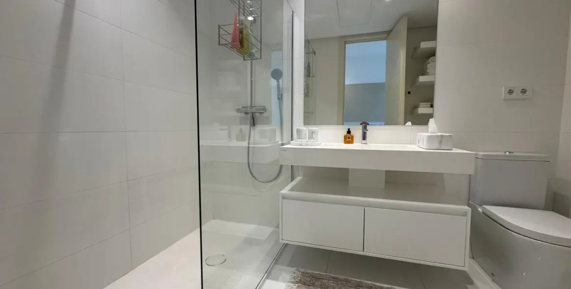 Продажа апартаментов на среднем этаже в Benahavís 11