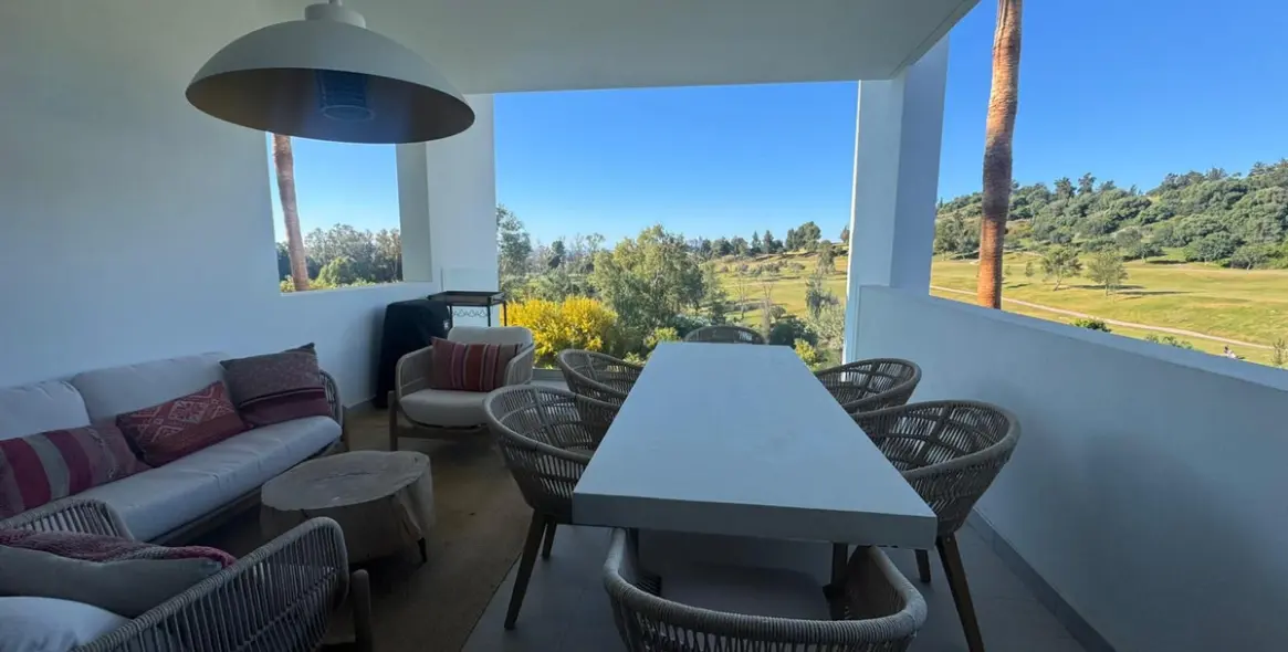 Продажа апартаментов на среднем этаже в Benahavís 34