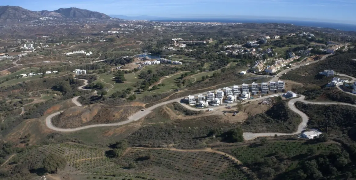 Venta de parcela residencial en La Cala Golf 6