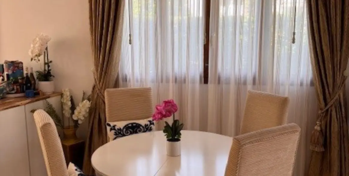 Краткосрочная аренда таунхауса в El Paraiso 8