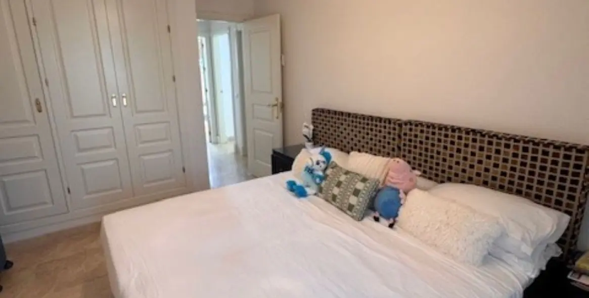 Краткосрочная аренда таунхауса в El Paraiso 15