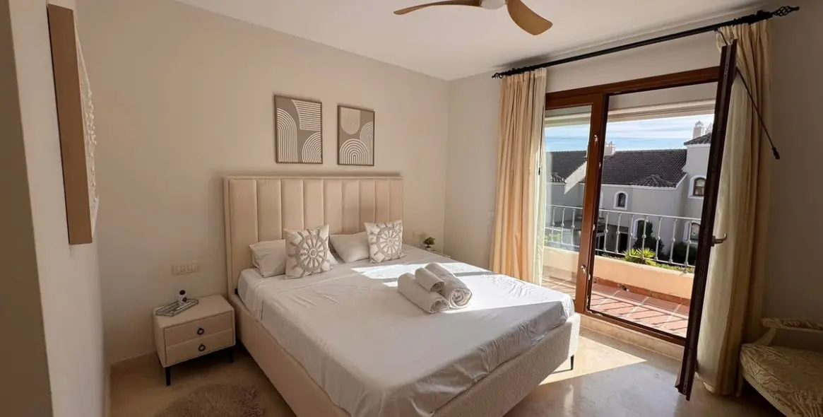 Краткосрочная аренда таунхауса в El Paraiso 16