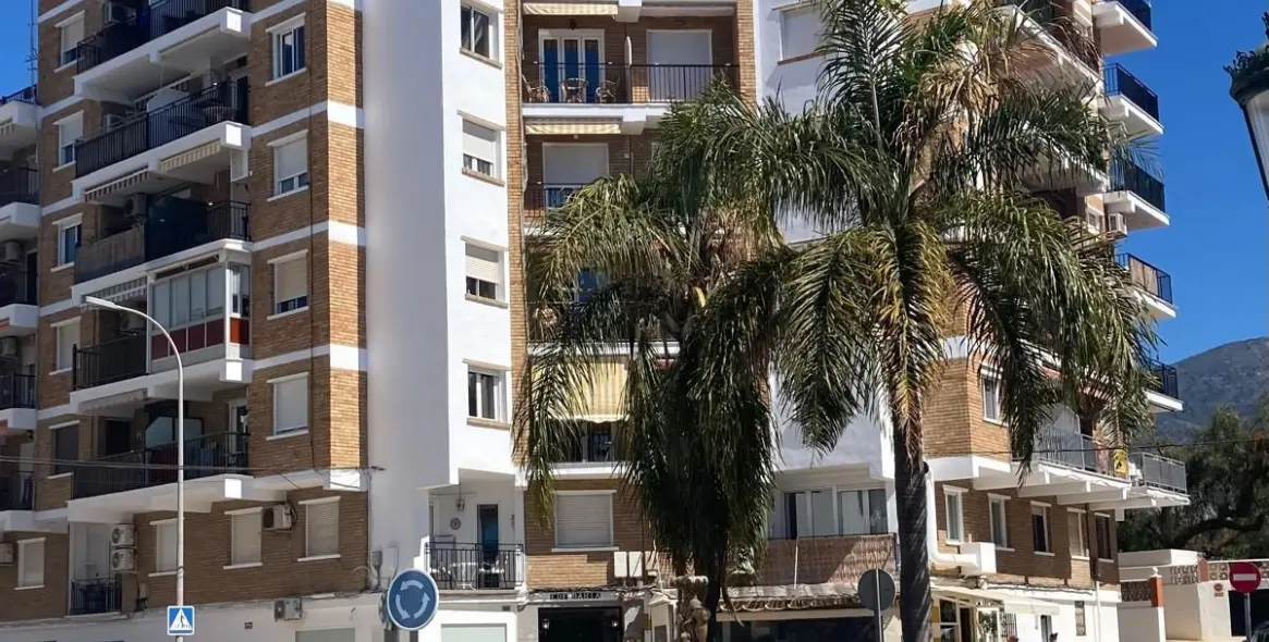 Продажа апартаментов на среднем этаже в Nerja 2