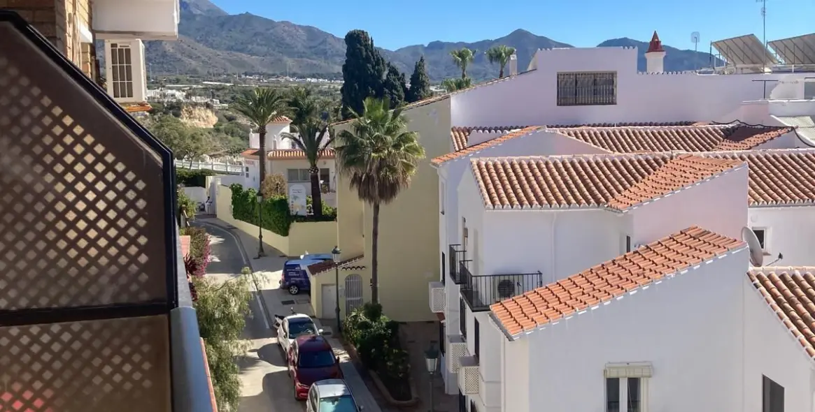 Продажа апартаментов на среднем этаже в Nerja 4