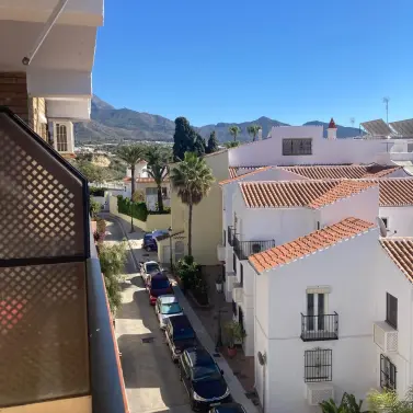 Продажа апартаментов на среднем этаже в Nerja