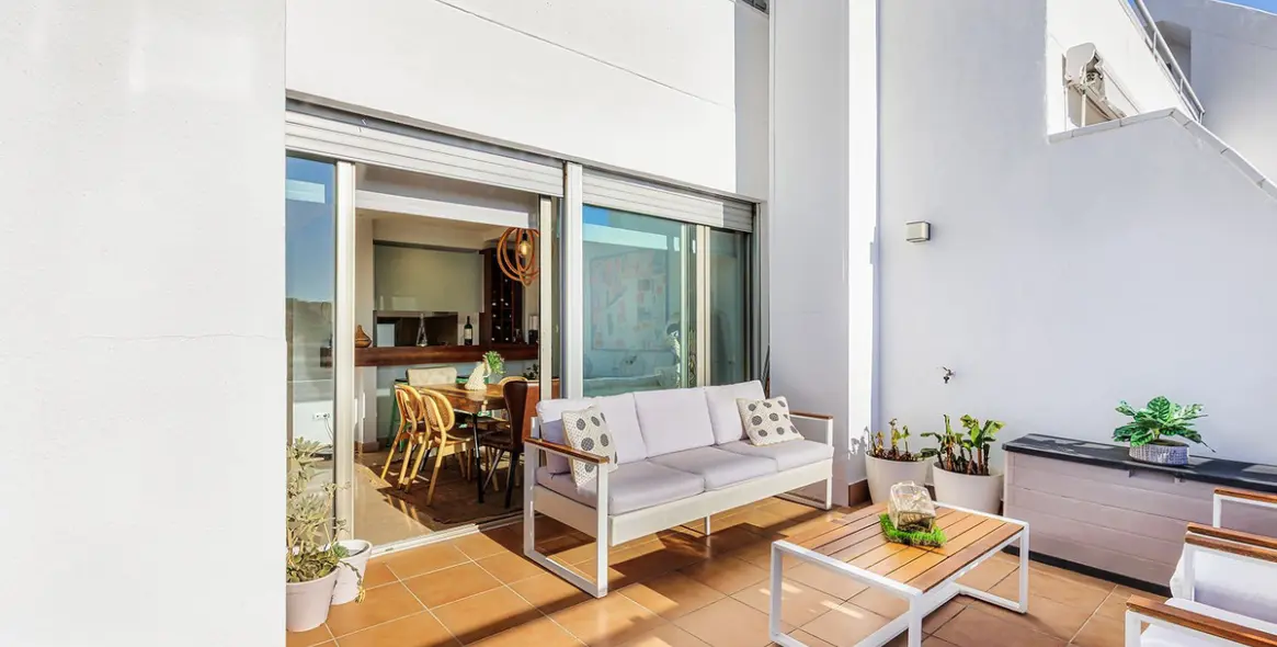 Продажа апартаментов на среднем этаже в La Cala Golf - Lagar Martell 24