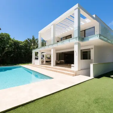 Venta de villa independiente en La Quinta