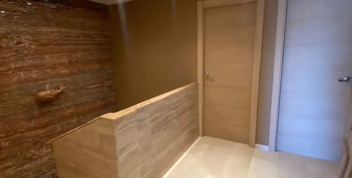 Alquiler a largo plazo de adosado en New Golden Mile 10