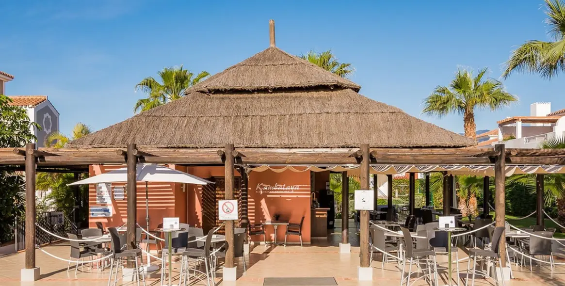 Alquiler a largo plazo de adosado en New Golden Mile 26