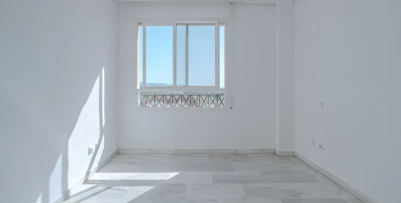 Sale of penthouse in San Pedro de Alcántara 9