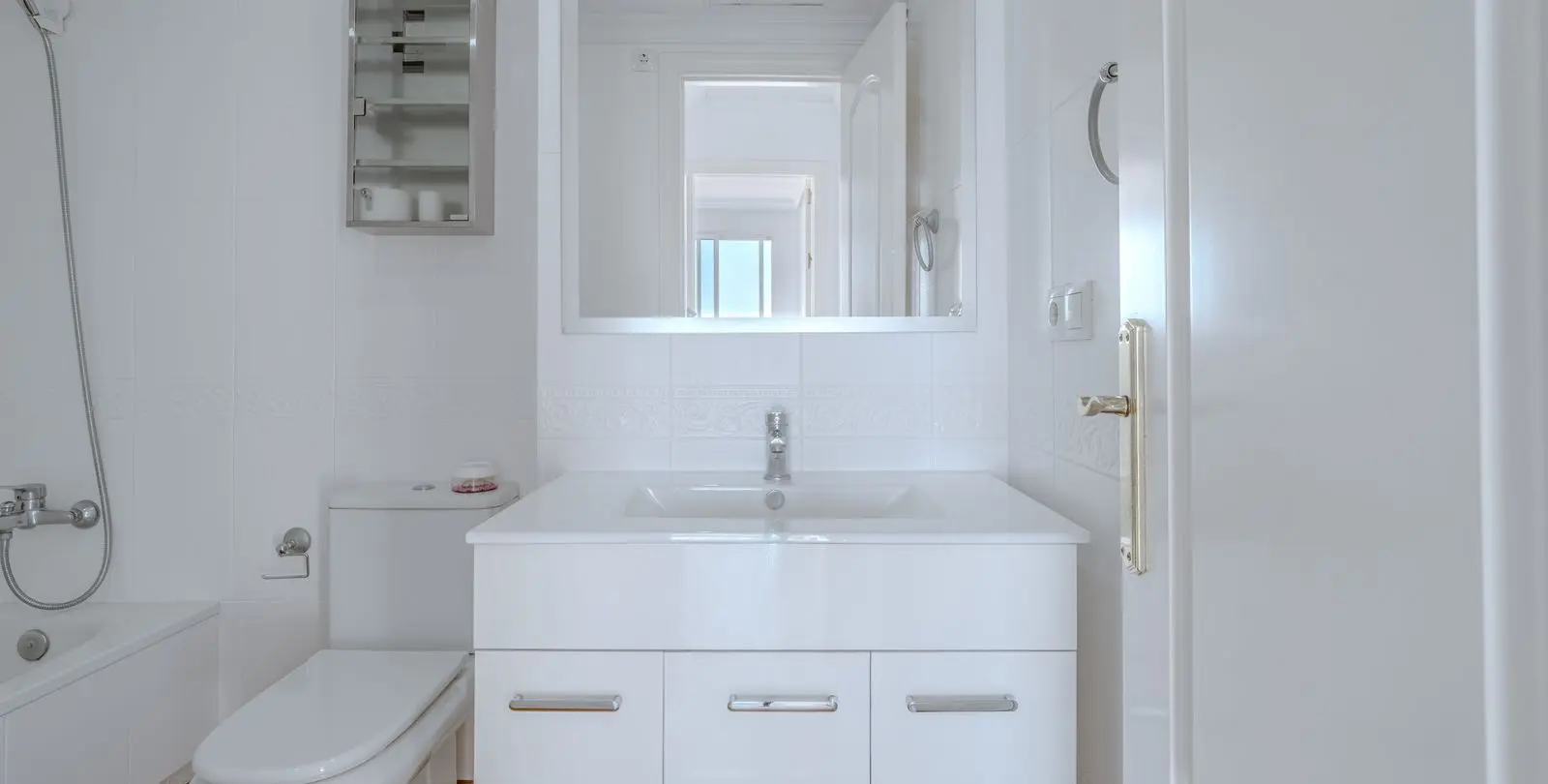 Sale of penthouse in San Pedro de Alcántara 10