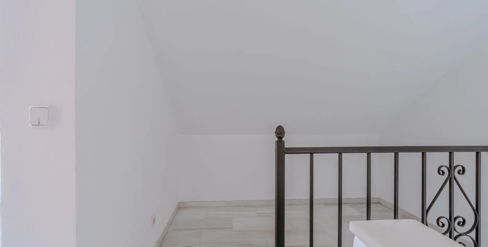 Sale of penthouse in San Pedro de Alcántara 14