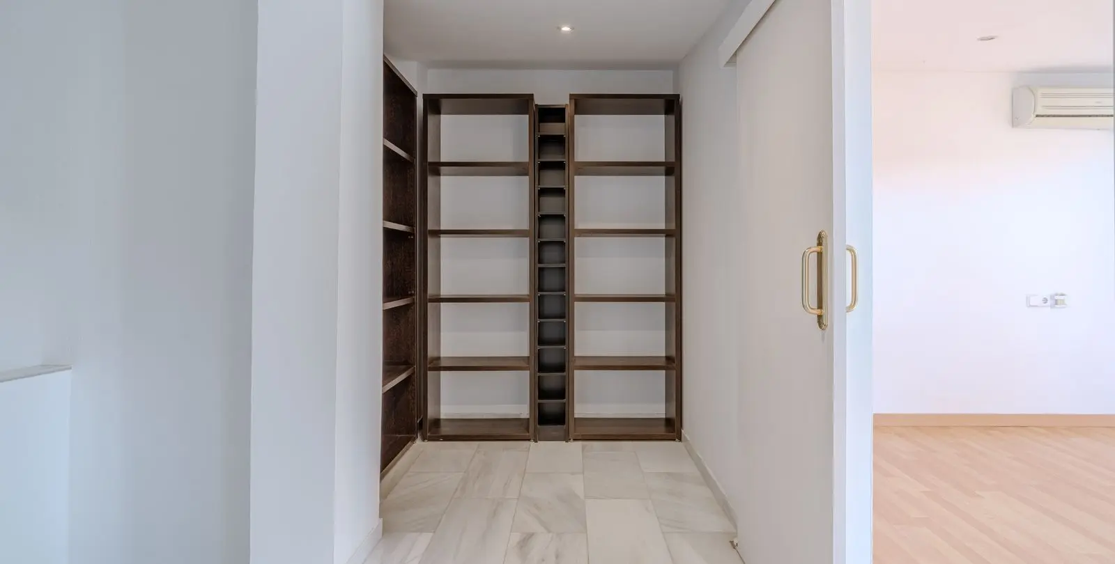 Sale of penthouse in San Pedro de Alcántara 15
