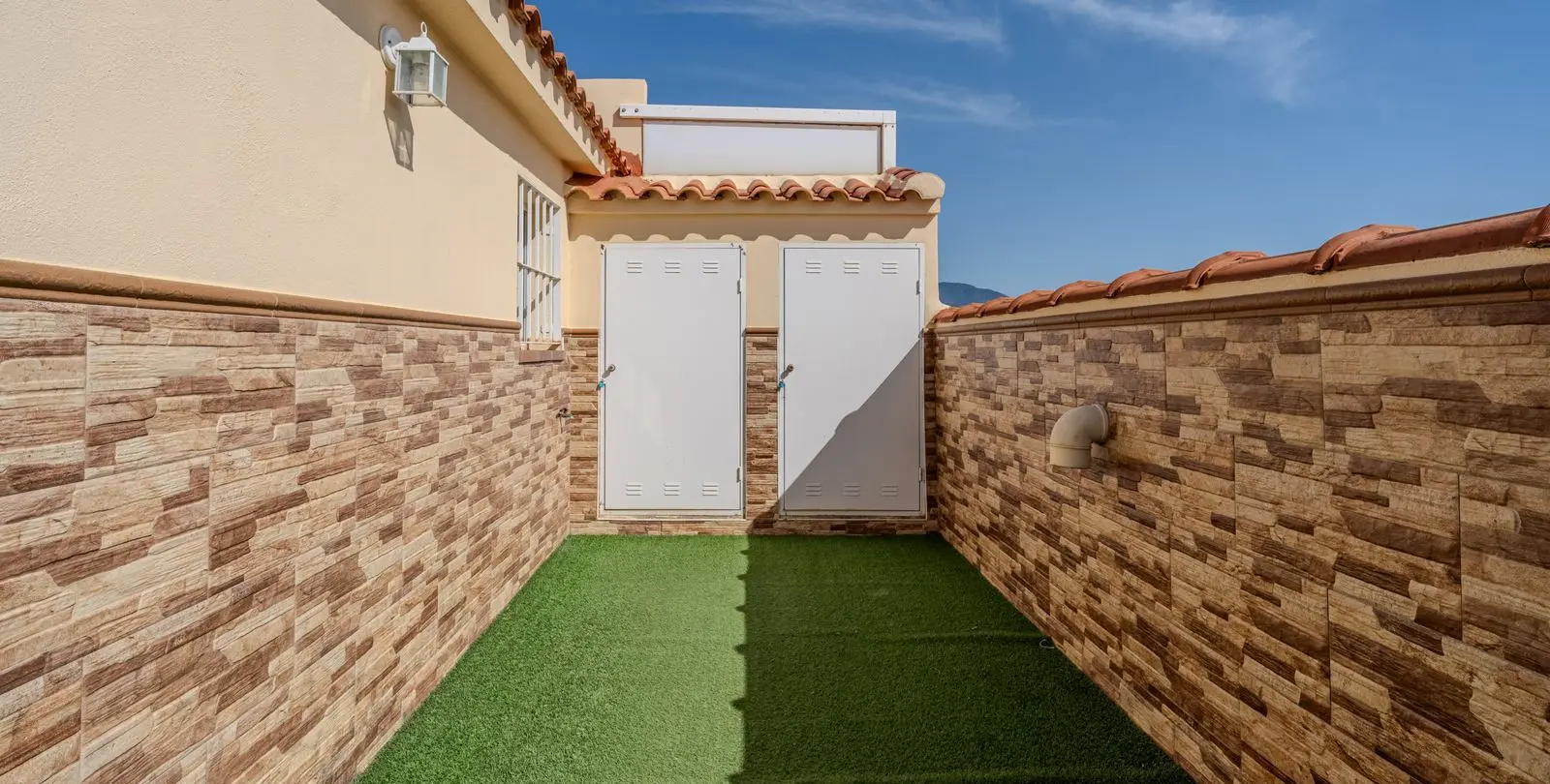 Sale of penthouse in San Pedro de Alcántara 22