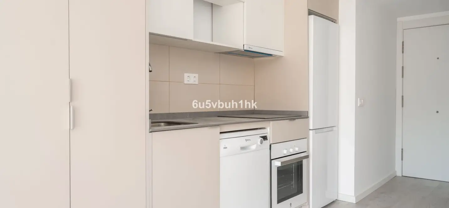 Venta de apartamento en planta baja en Fuengirola 4