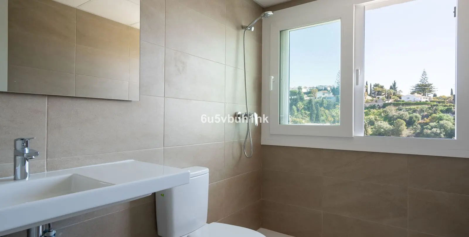 Venta de apartamento en planta baja en Fuengirola 8