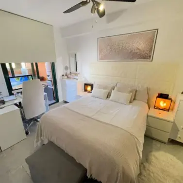 Продажа апартаментов на среднем этаже в Marbella